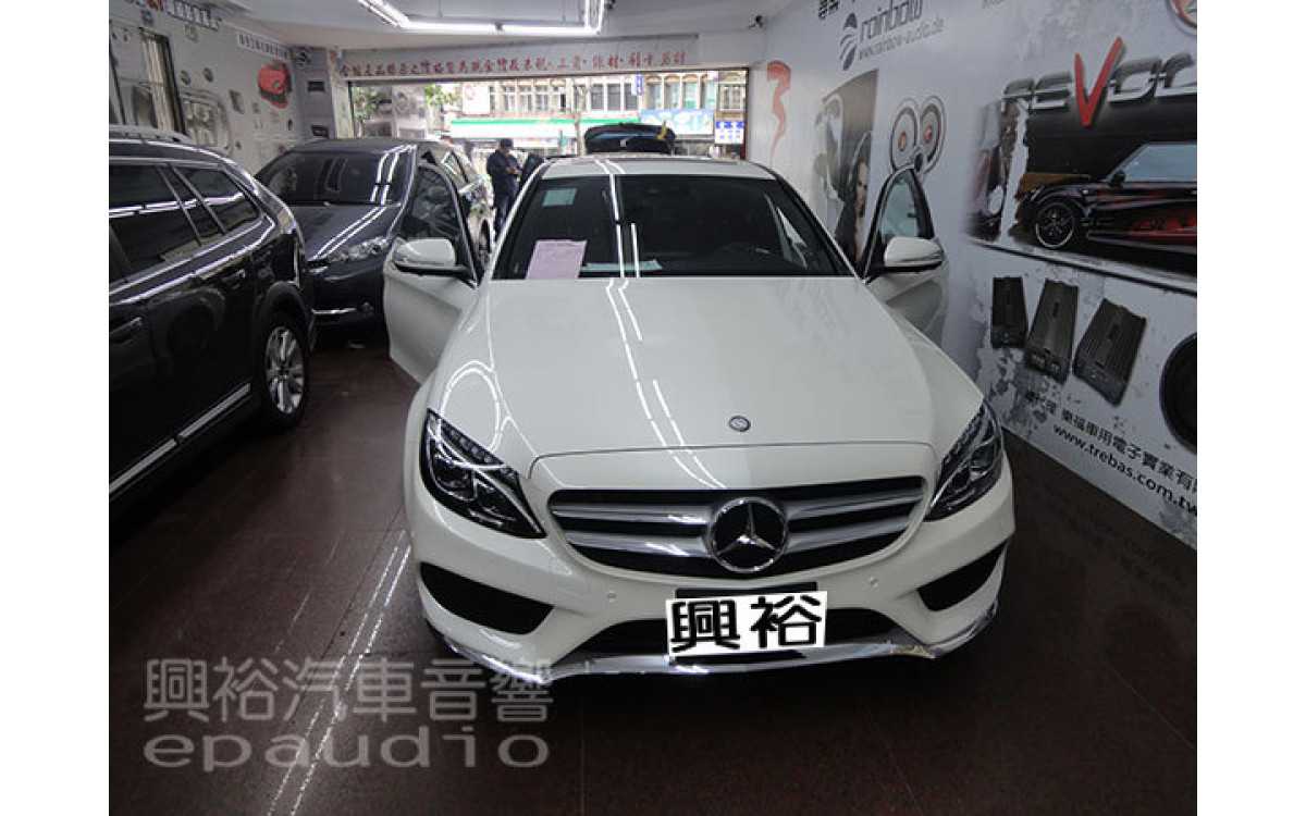 【BENZ W205】C250 安裝 行車紀錄器