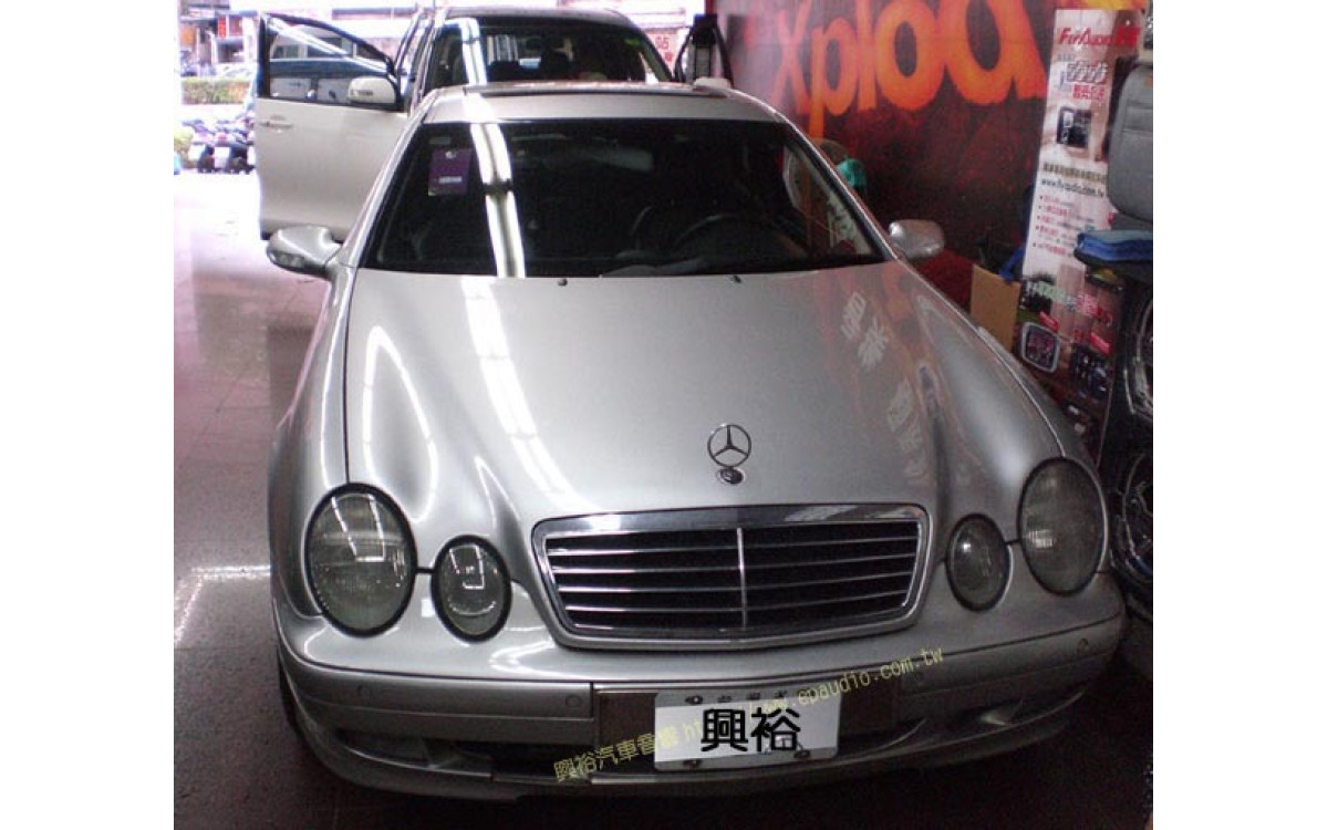 【BENZ 賓士】CLK 安裝 喇叭