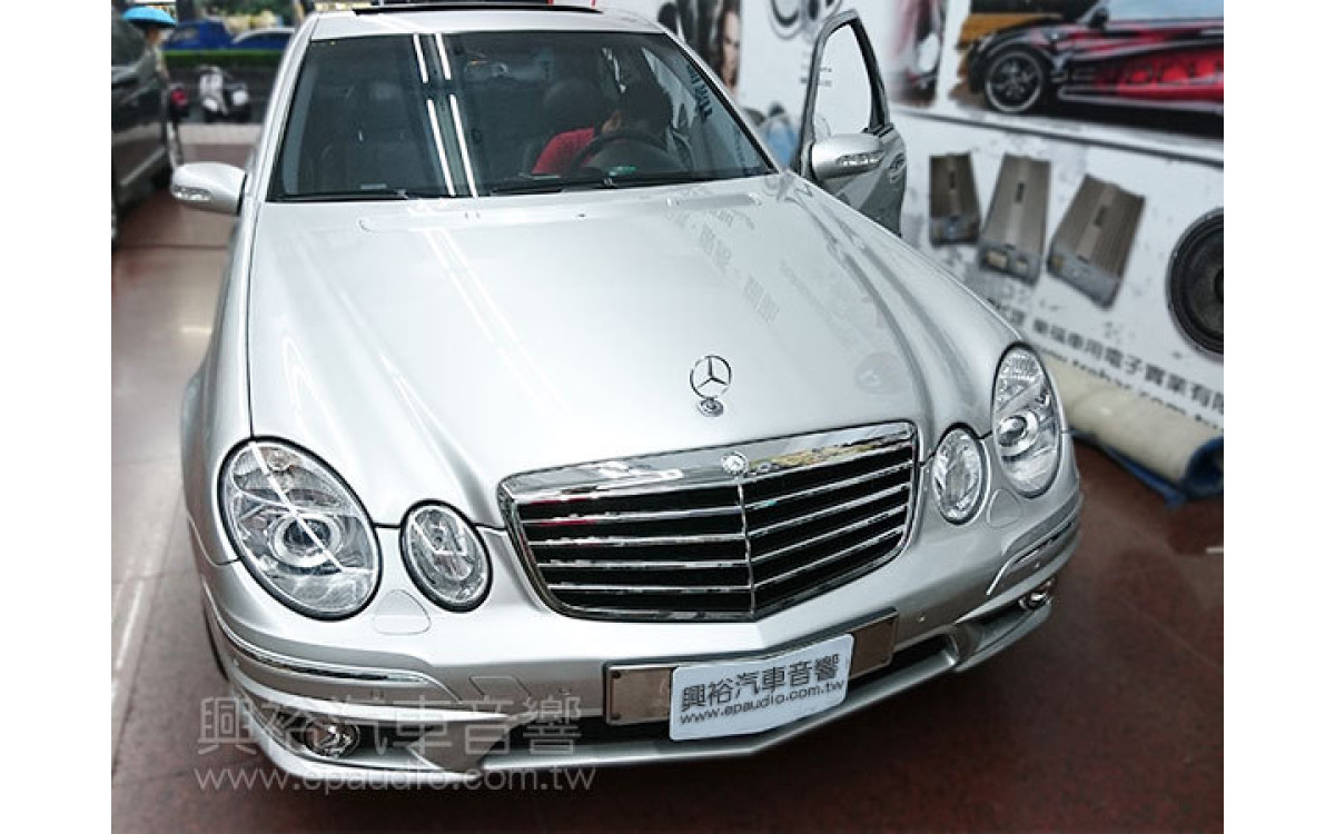 【BENZ W211】 E320 安裝 專用7吋安卓主機 