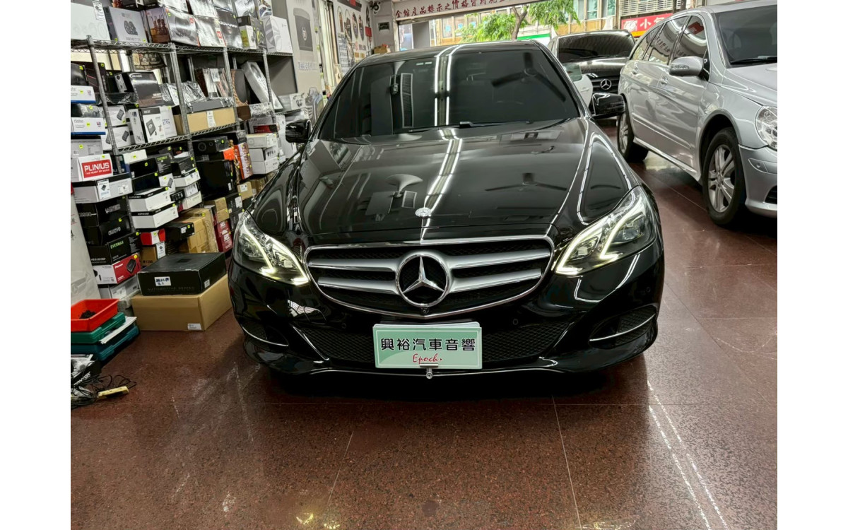 【BENZ W212】2025/5/29w212 JHYSM9原廠環景功能沿用