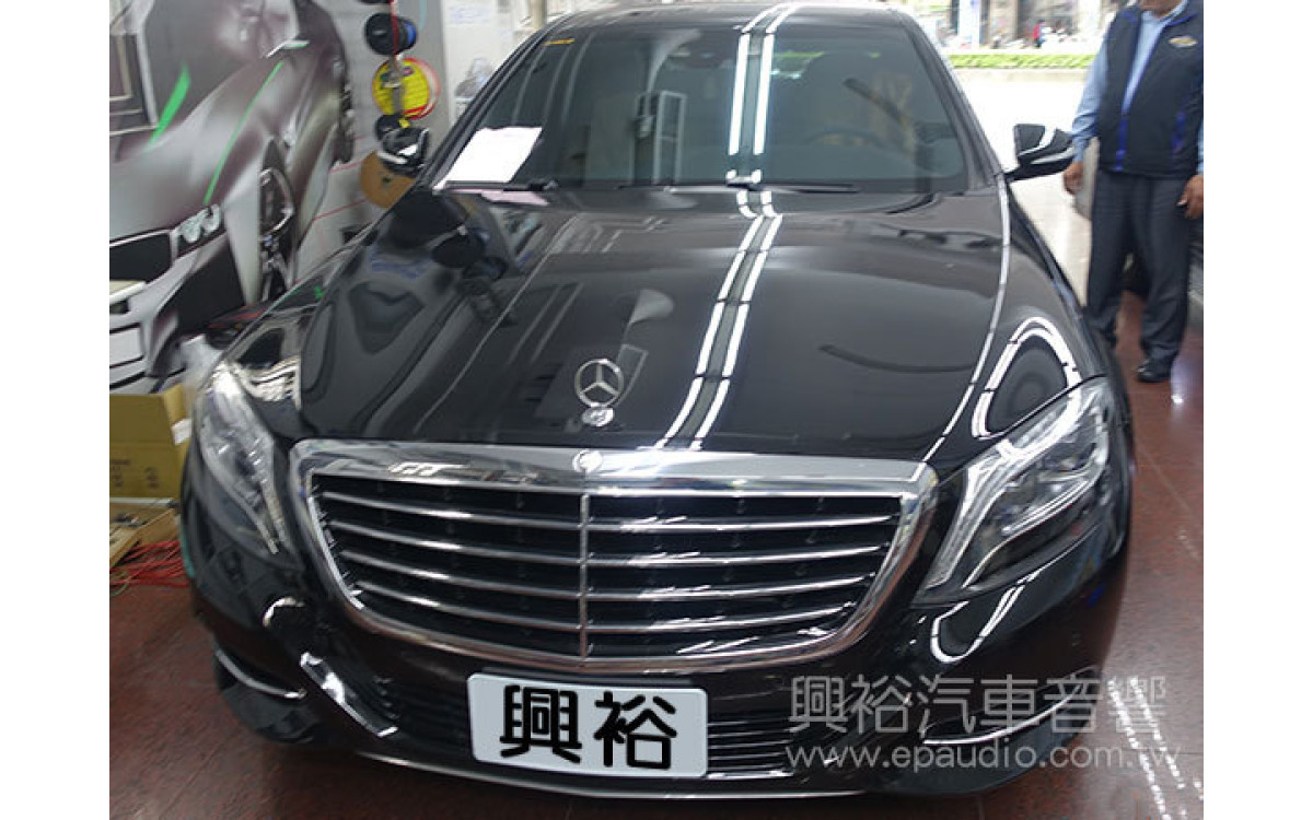 【BENZ 賓士】S400 安裝喇叭 | 擴大器 | 分音器