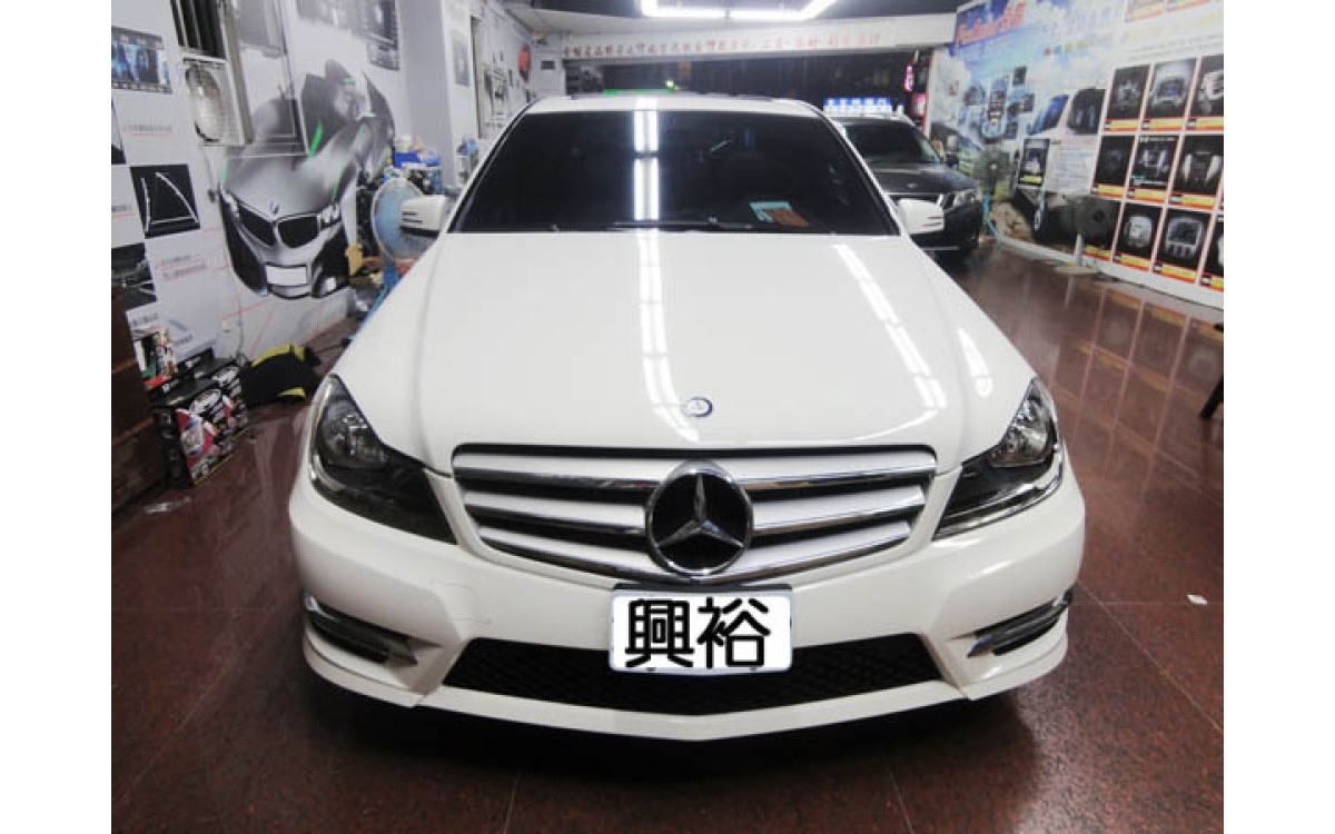 【BENZ W204】C250 安裝 導航 | 數位 | 行車記錄器 | 倒車