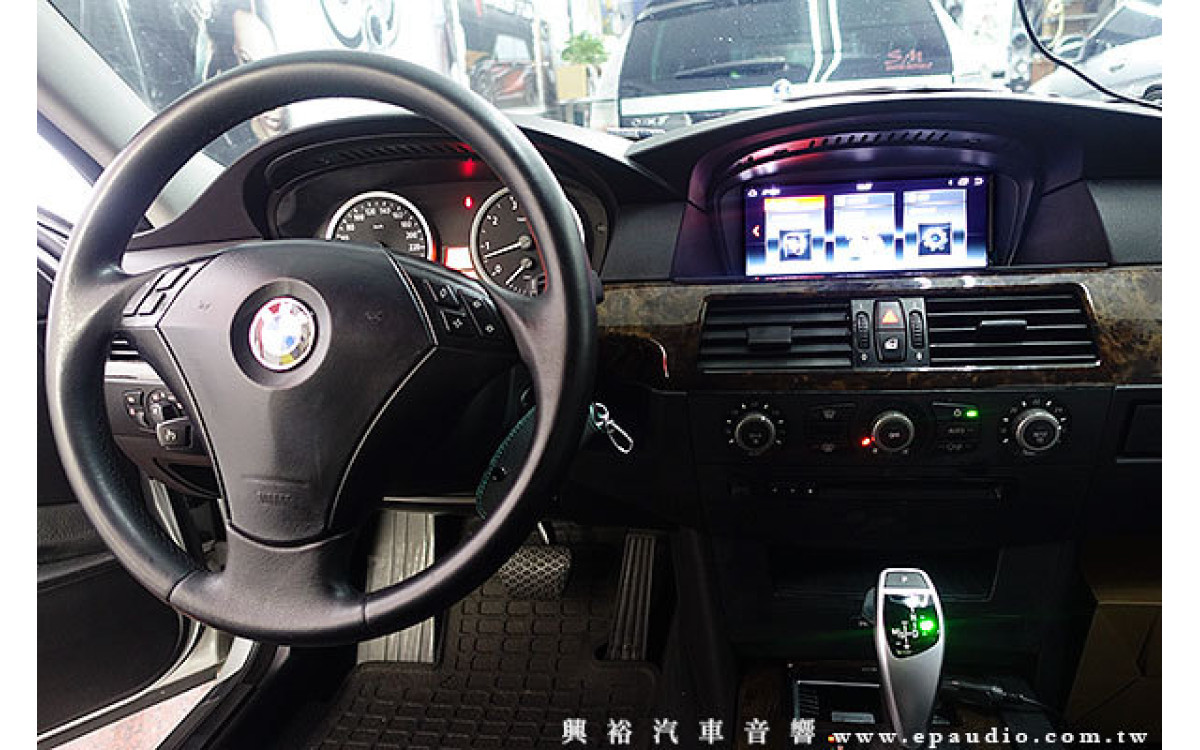【BMW E60】2004年E60 安裝 專款8.8吋安卓機 | 專用行車紀錄器 | 把手型倒車鏡頭
