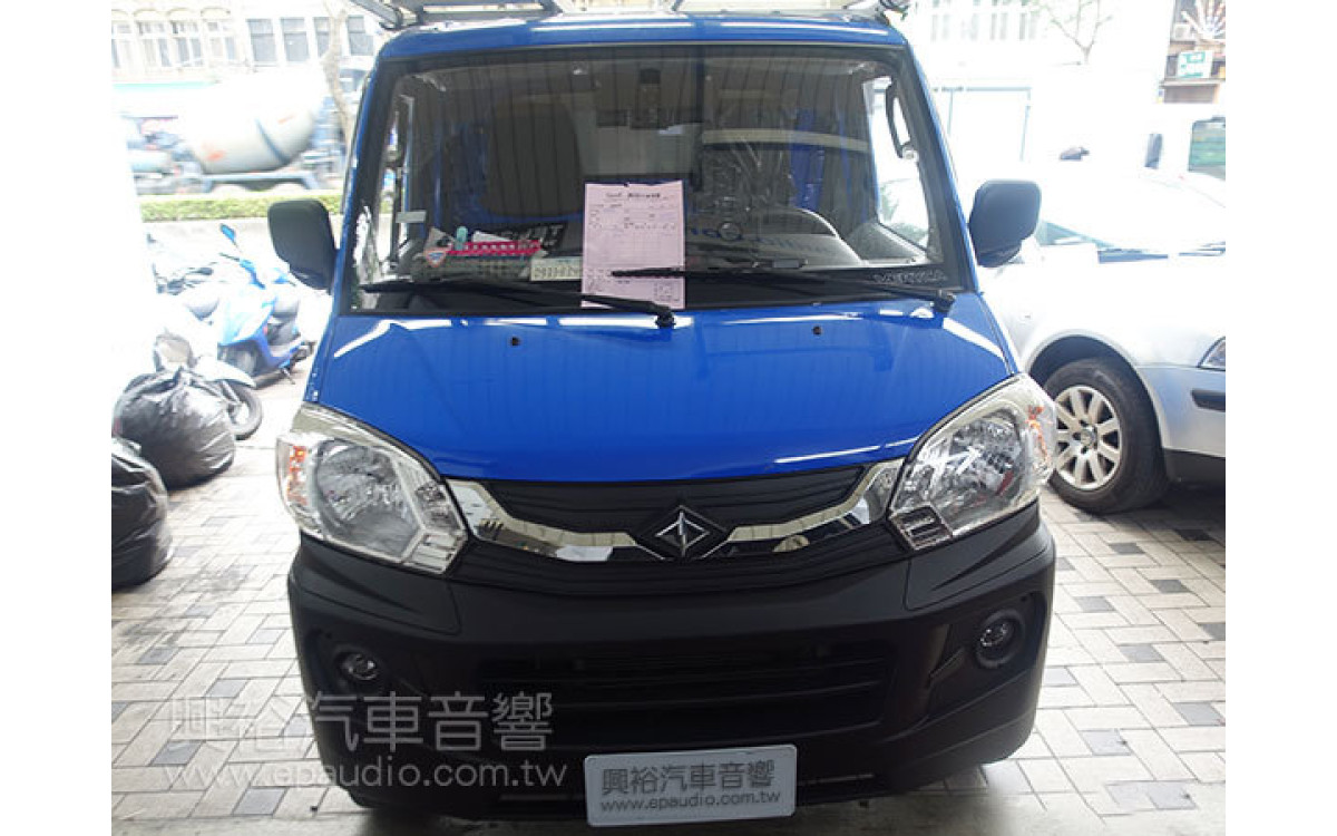 【中華汽車 VERYCA】安裝 後視鏡型螢幕 | 擺尾倒車顯影