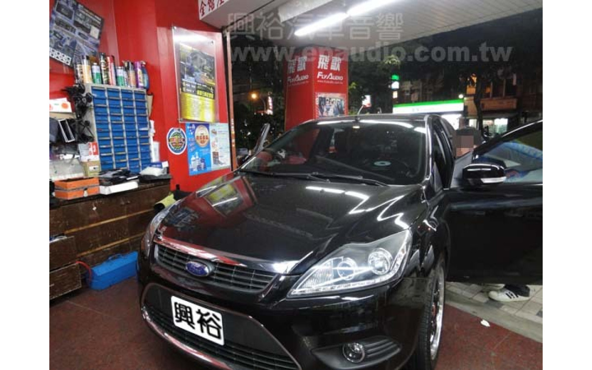 【FORD FOCUS】安裝 Pioneer 主動式重低音喇叭TS-WX110A