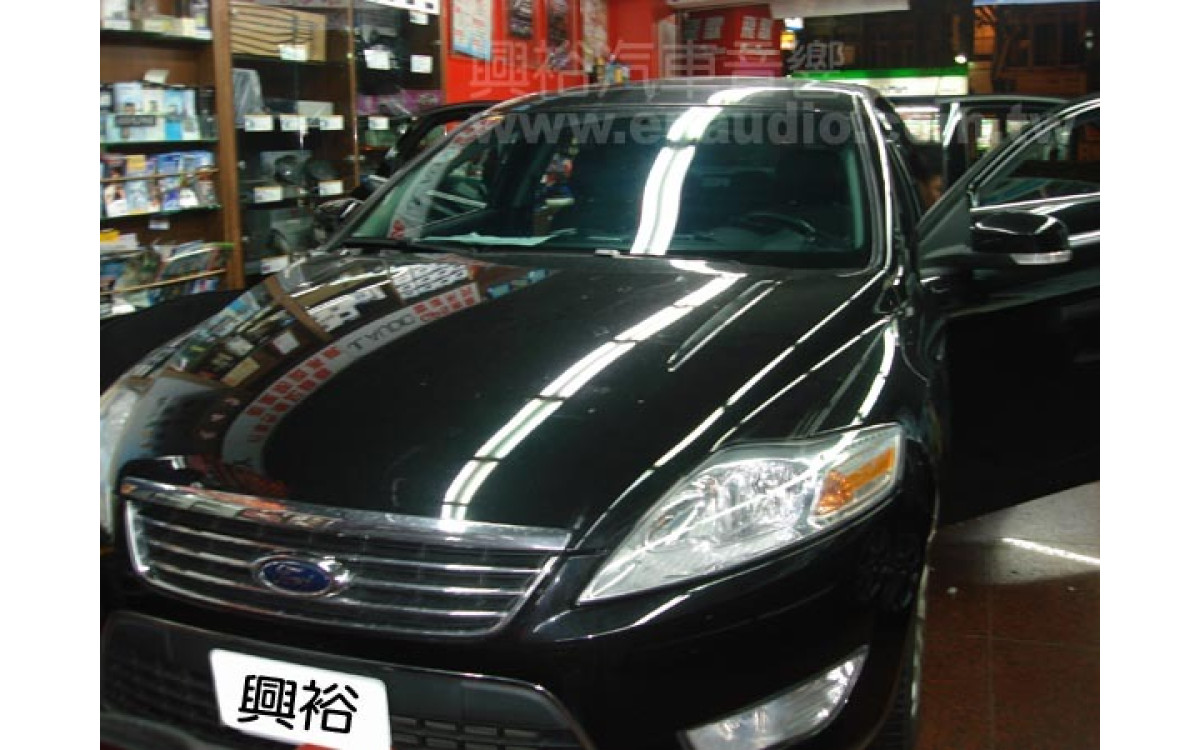 【FORD MONDEO】安裝  專款螢幕主機 | 數位 | 倒車 | 喇叭 | 重低音 | 制震墊