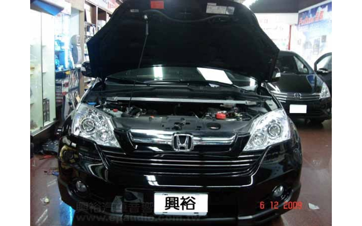 【HONDA 本田】CRV3 安裝螢幕主機|頭枕螢幕