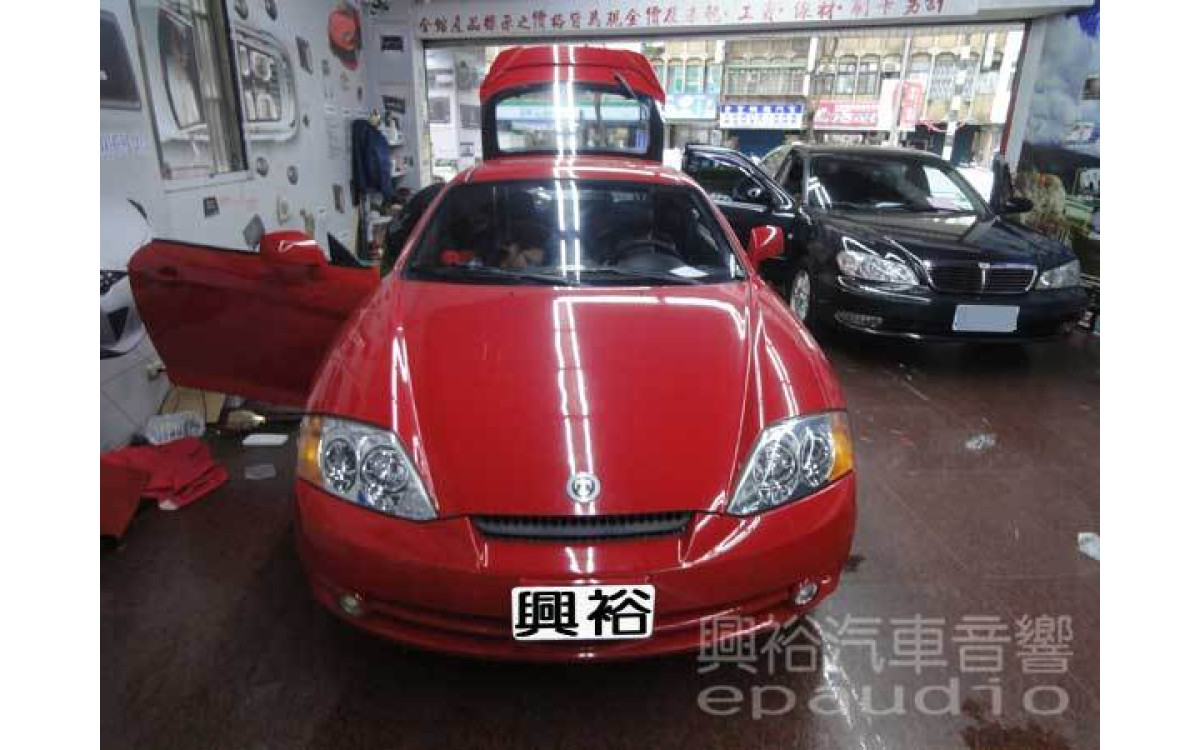 【Hyundai 現代】Tuscani coupe 跑車 安裝 螢幕主機 | 行車記錄器