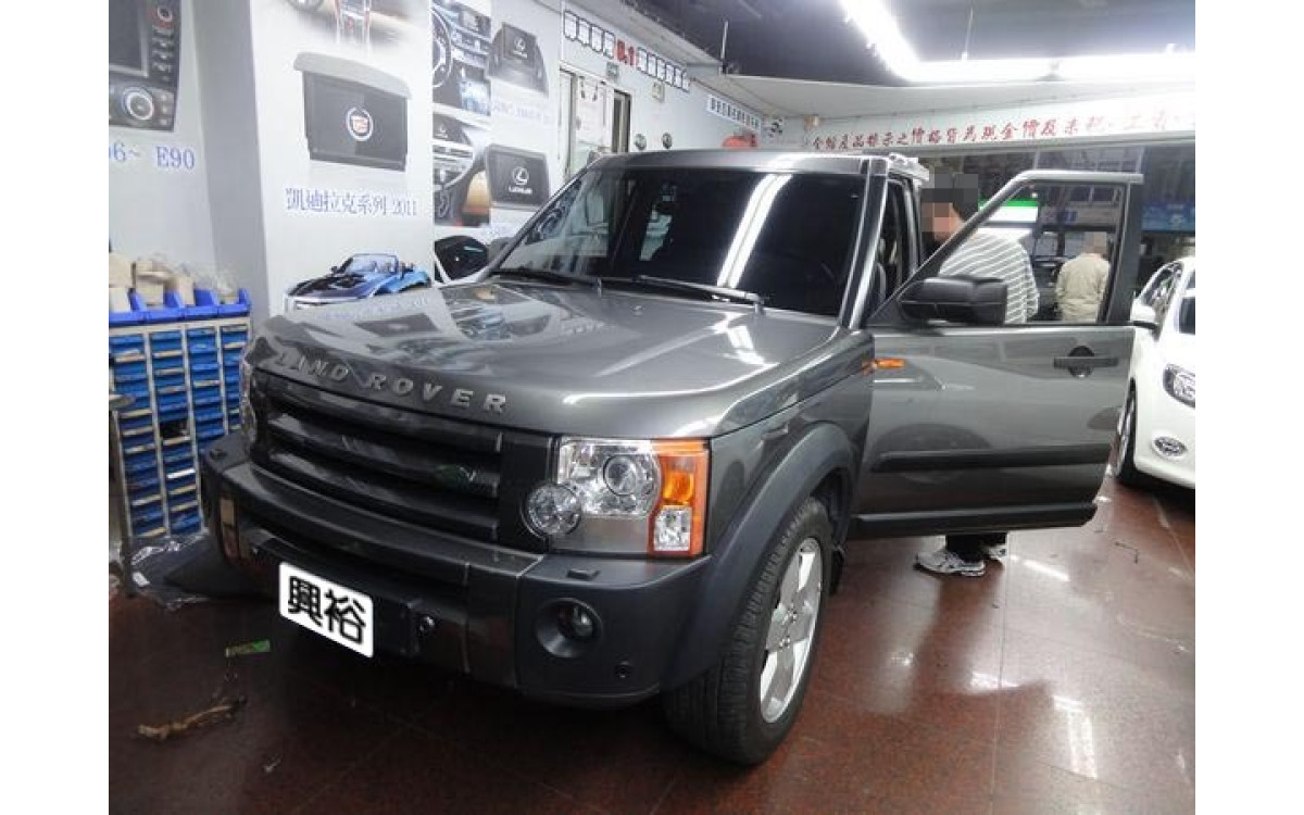 【Land Rover】路華 安裝 吸頂螢幕