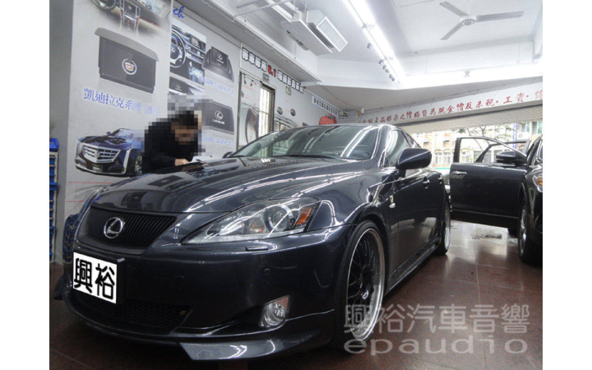 【LEXUS 淩志】IS250 安裝專款螢幕主機  |  數位電視 | 頭枕螢幕