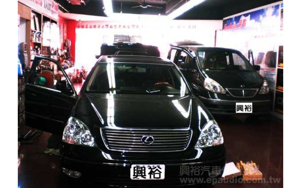 【LEXUS 淩志】LS430 安裝螢幕主機 | 扶手螢幕