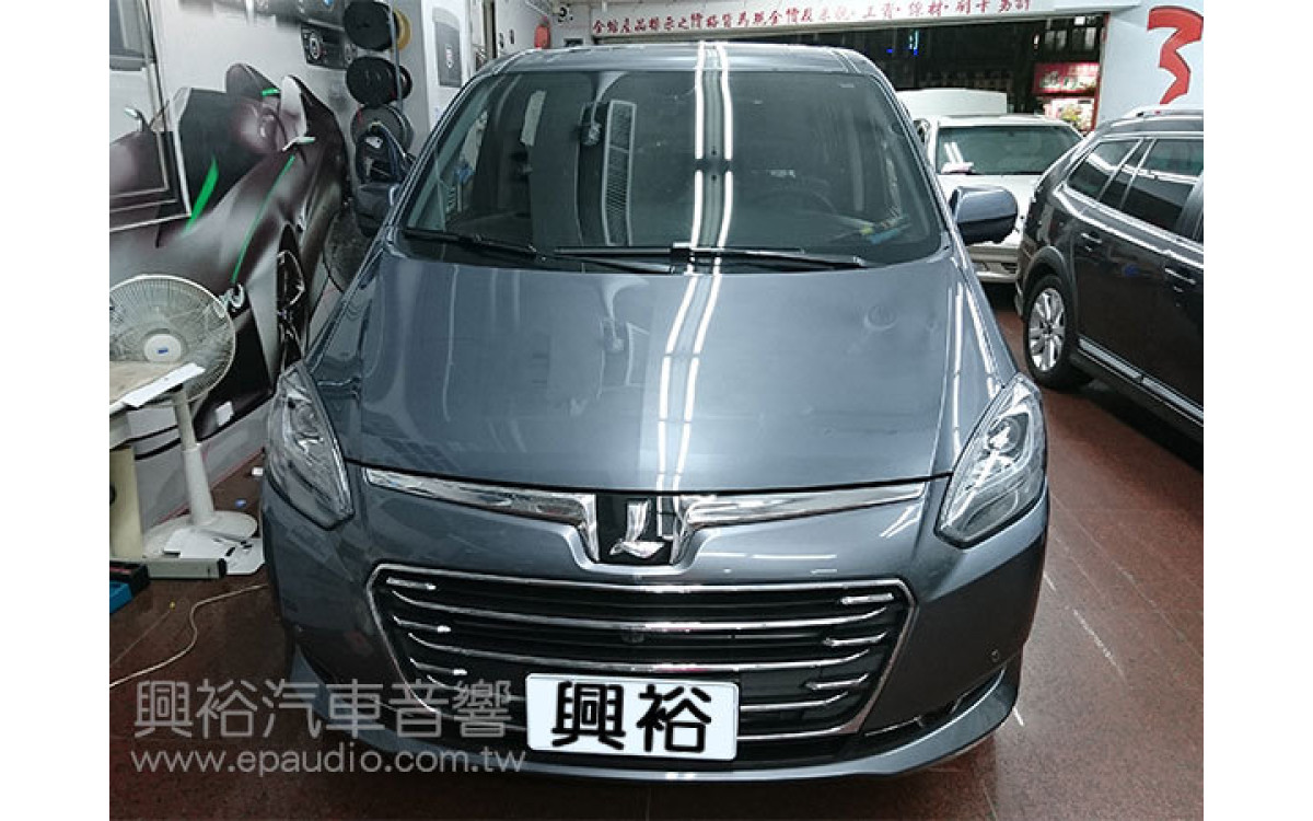 【LUXGEN 納智捷】M7 安裝 吸頂螢幕 | 冷氣面板