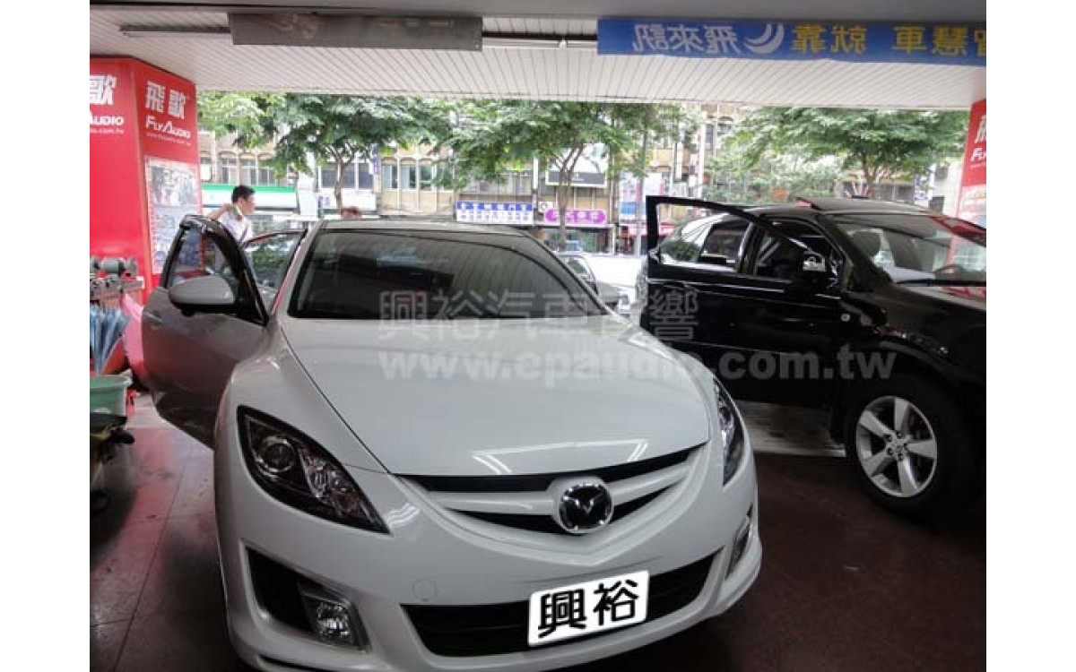 【MAZDA 馬6】安裝 螢幕主機 | 分割行車記錄器 | 倒車