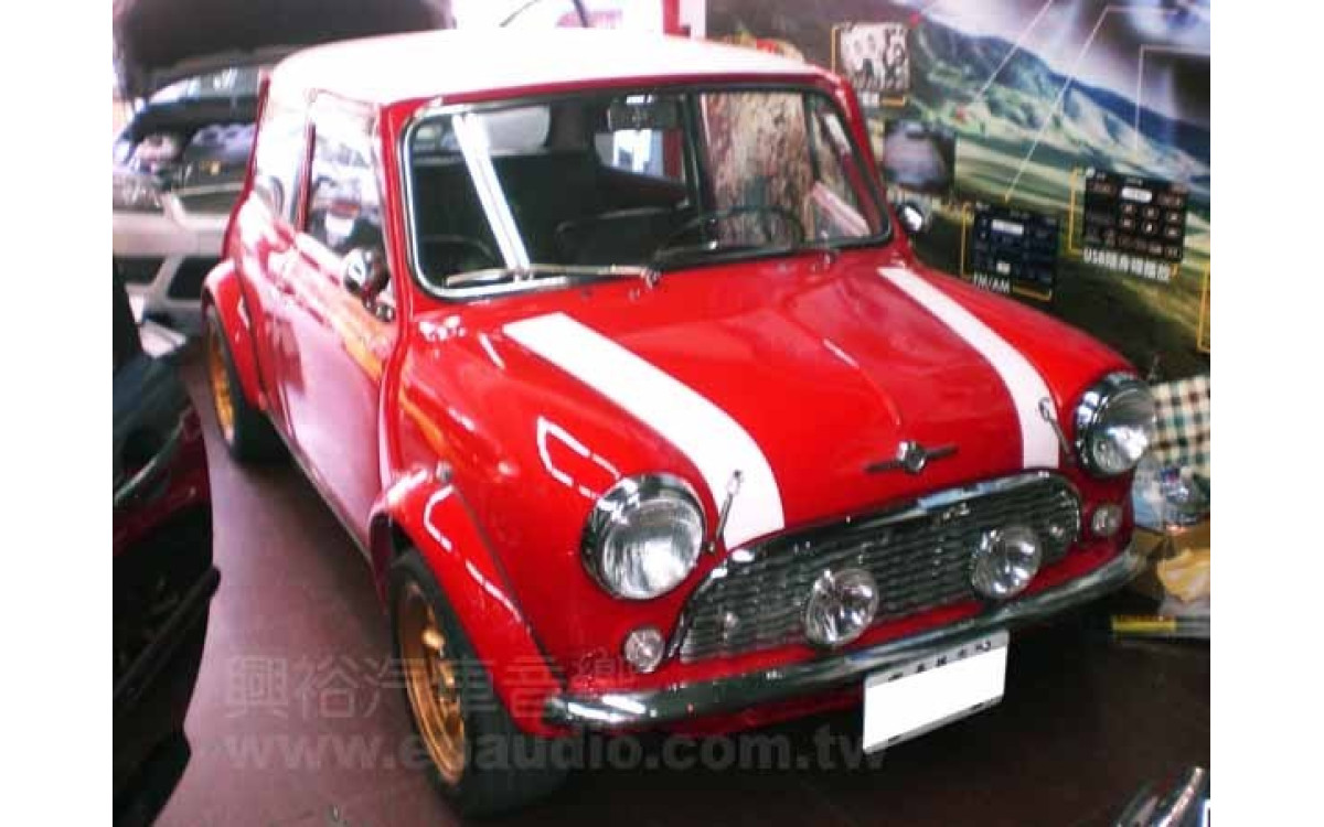 【MINI 迷你】Austin 安裝 喇叭