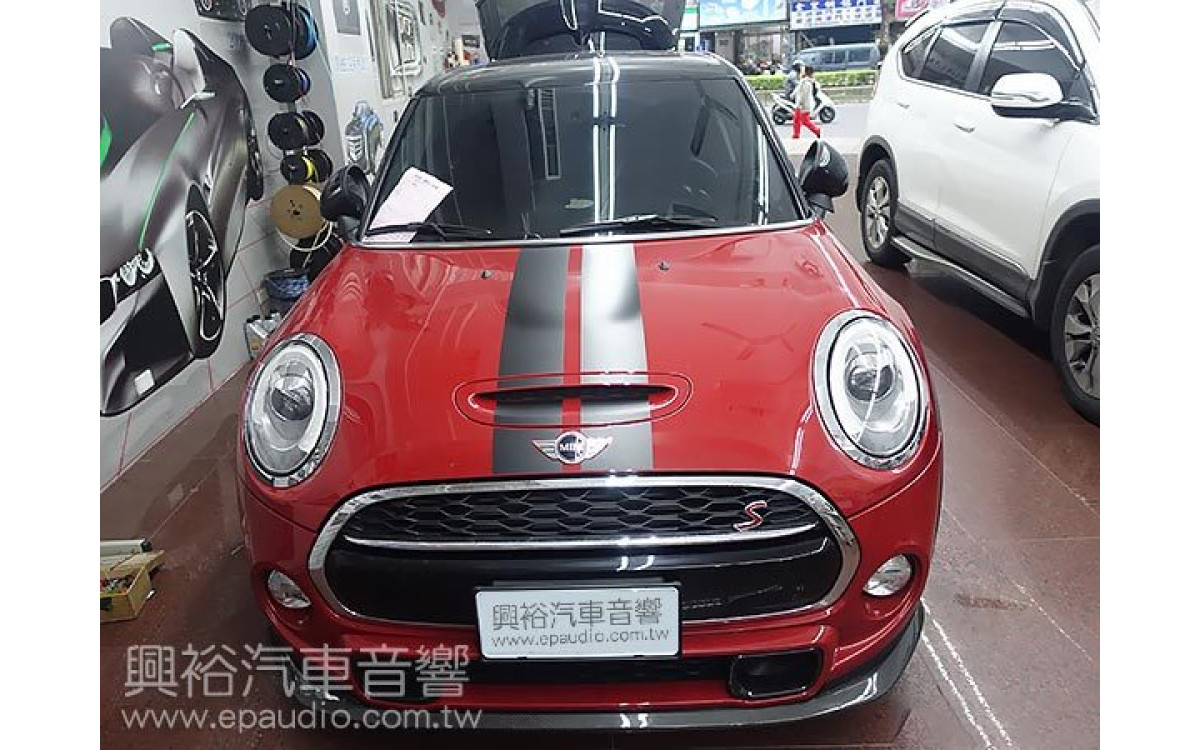 【MINI 迷你】MINI Cooper S 安裝 導航機 | 行車記錄器 | 數位 | 重低音