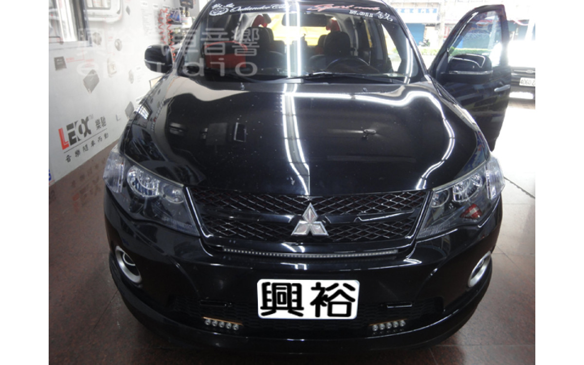 【MITSUBISHI 三菱】OUTLANDER 安裝 防護罩