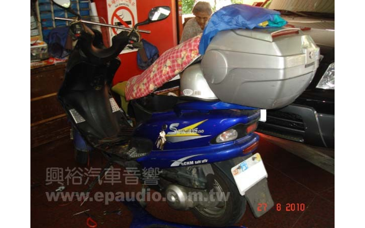 【摩托車】SHINING150 安裝 行車紀錄器