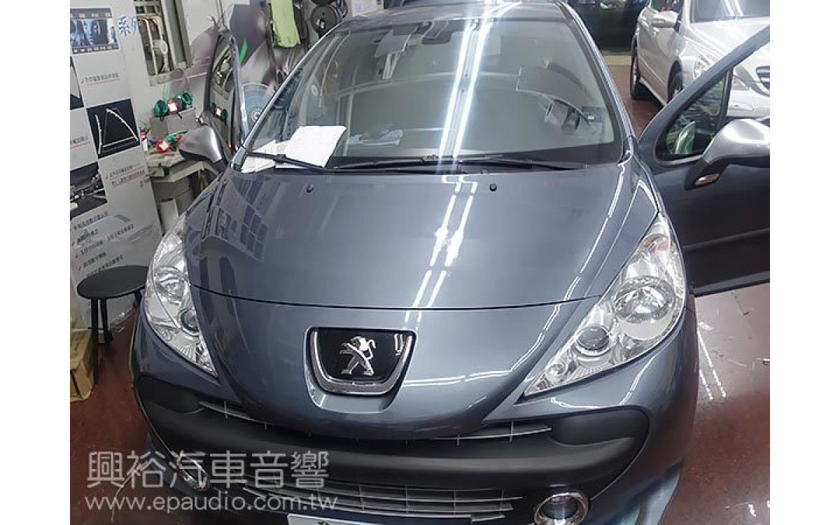 【PEUGEOT 寶獅】207 安裝螢幕主機|行車記錄器|影音胎壓|倒車鏡頭