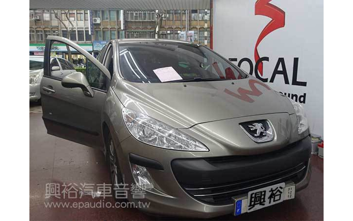 【PEUGEOT 寶獅】308 安裝伸縮螢幕主機|倒車鏡頭
