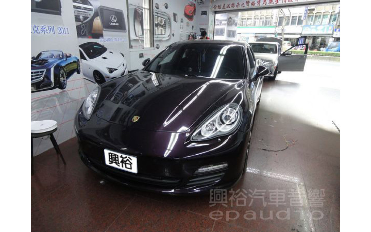 【Porsche 保時捷】Panamera 安裝多媒體播放器|導航|數位電視|倒車鏡頭|行車記錄器
