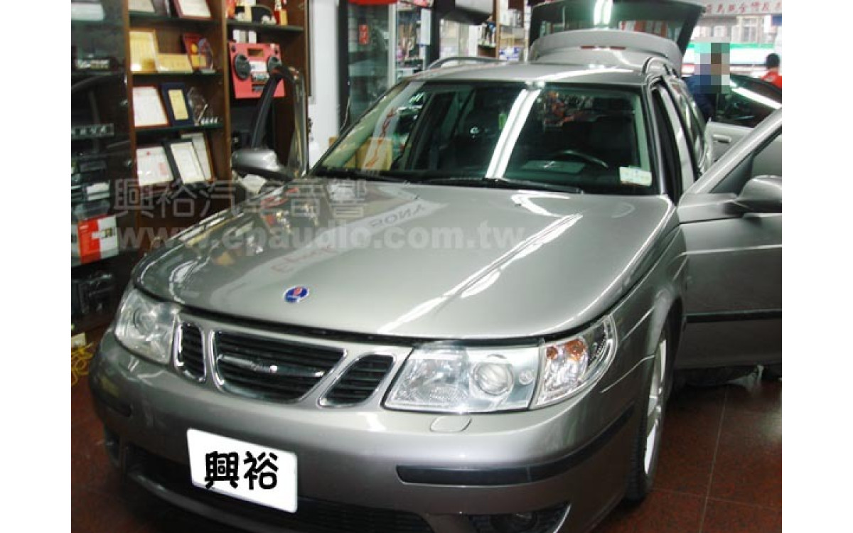 【SAAB 95】紳寶95 安裝 螢幕主機