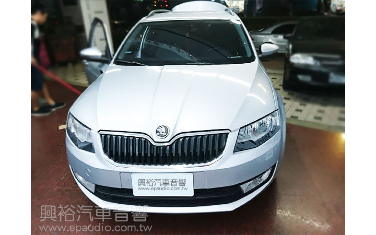 【SKODA Octavia】安裝分離式喇叭