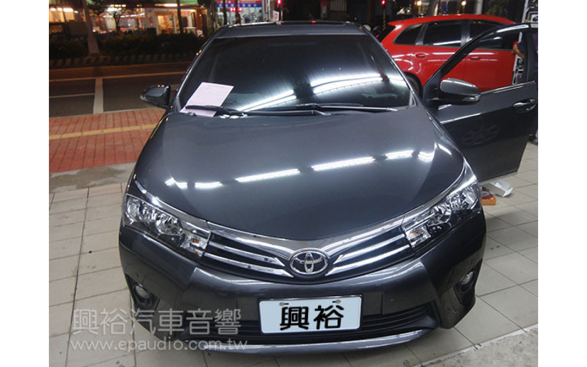 【TOYOTA 豐田】ALTIS 安裝 專款安卓螢幕主機 | 倒車鏡頭