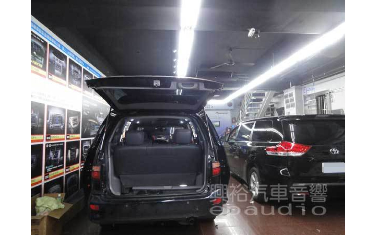 【TOYOTA 豐田】PREVIA 安裝 卡拉OK | 擴大機