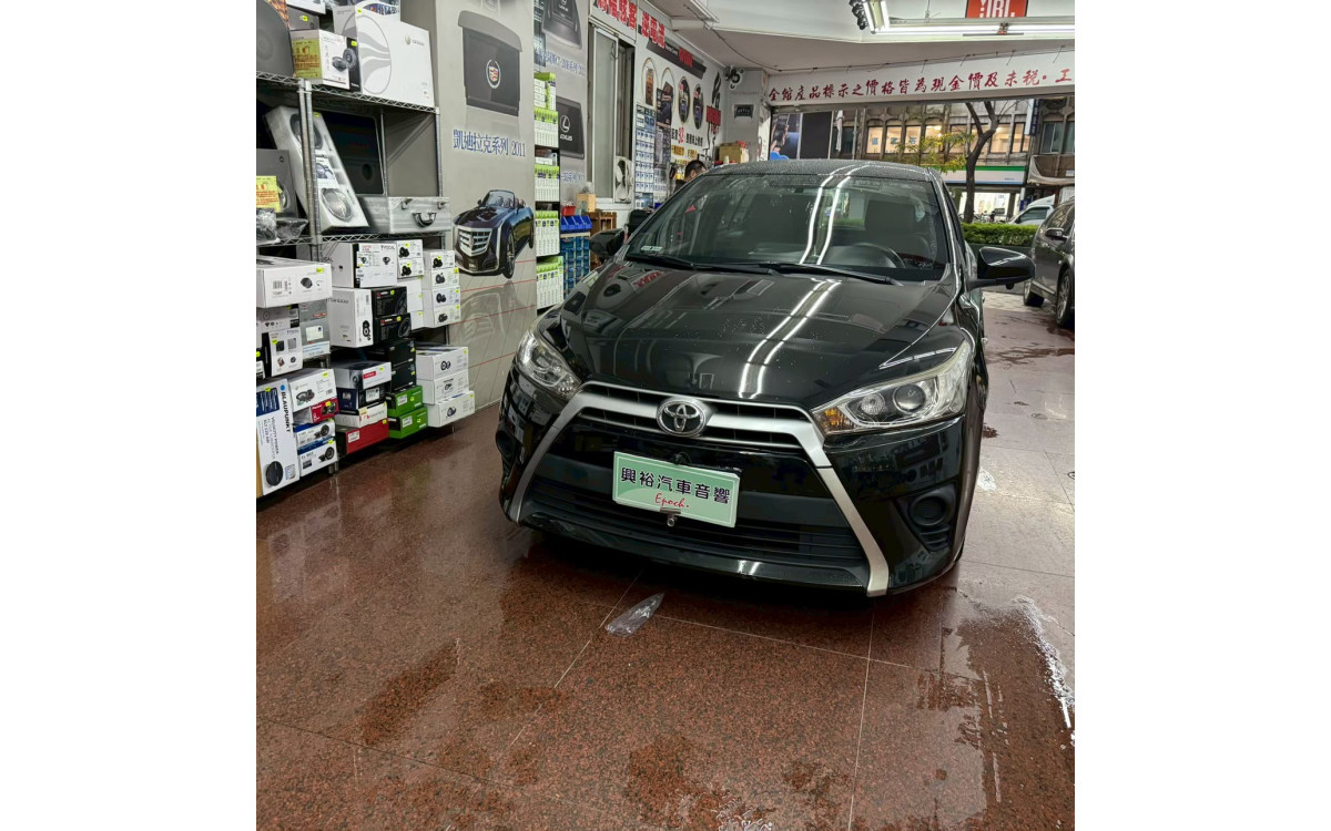 【TOYOTA 豐田】2025/3/31 15年Toyota  yaris 山水SAM5650 環景