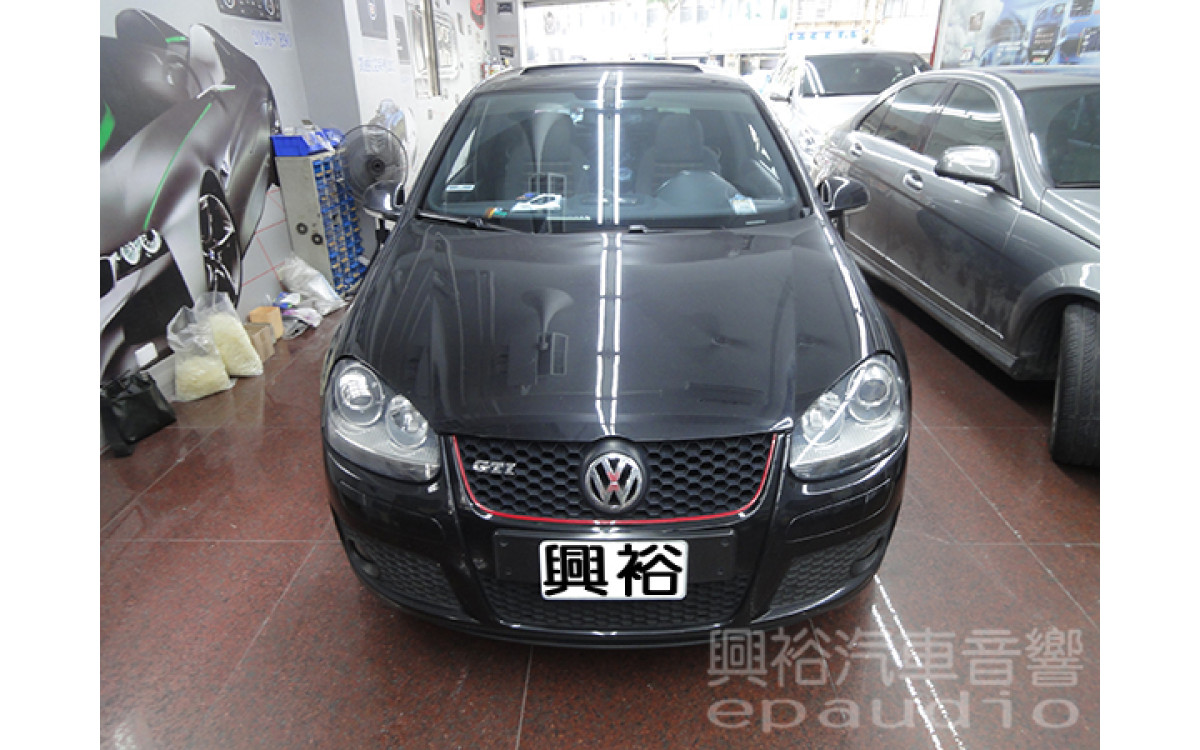 【VW 福斯】GOLF 安裝螢幕主機|導航|前後行車記錄器|數位電視