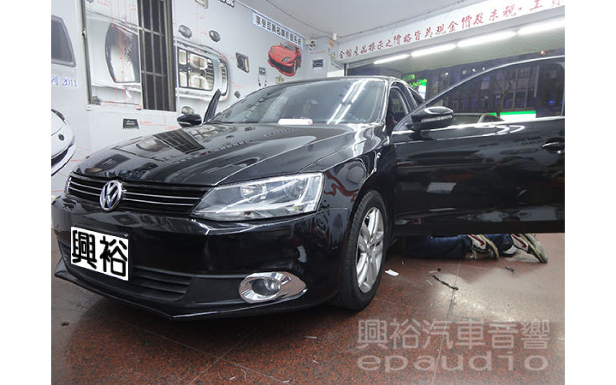 【VW 福斯】JETTA 安裝 福斯專款安卓系統螢幕主機