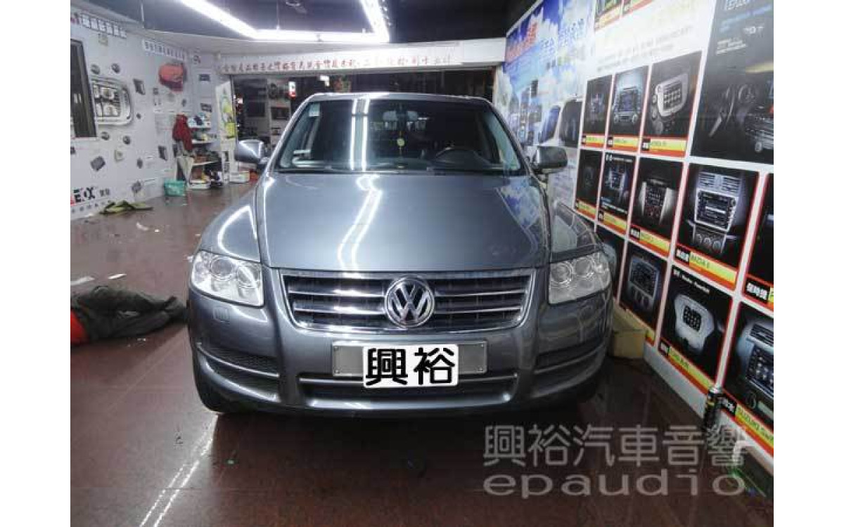 【VW 福斯】Touareg 改螢幕主機 | 導航 | 倒車