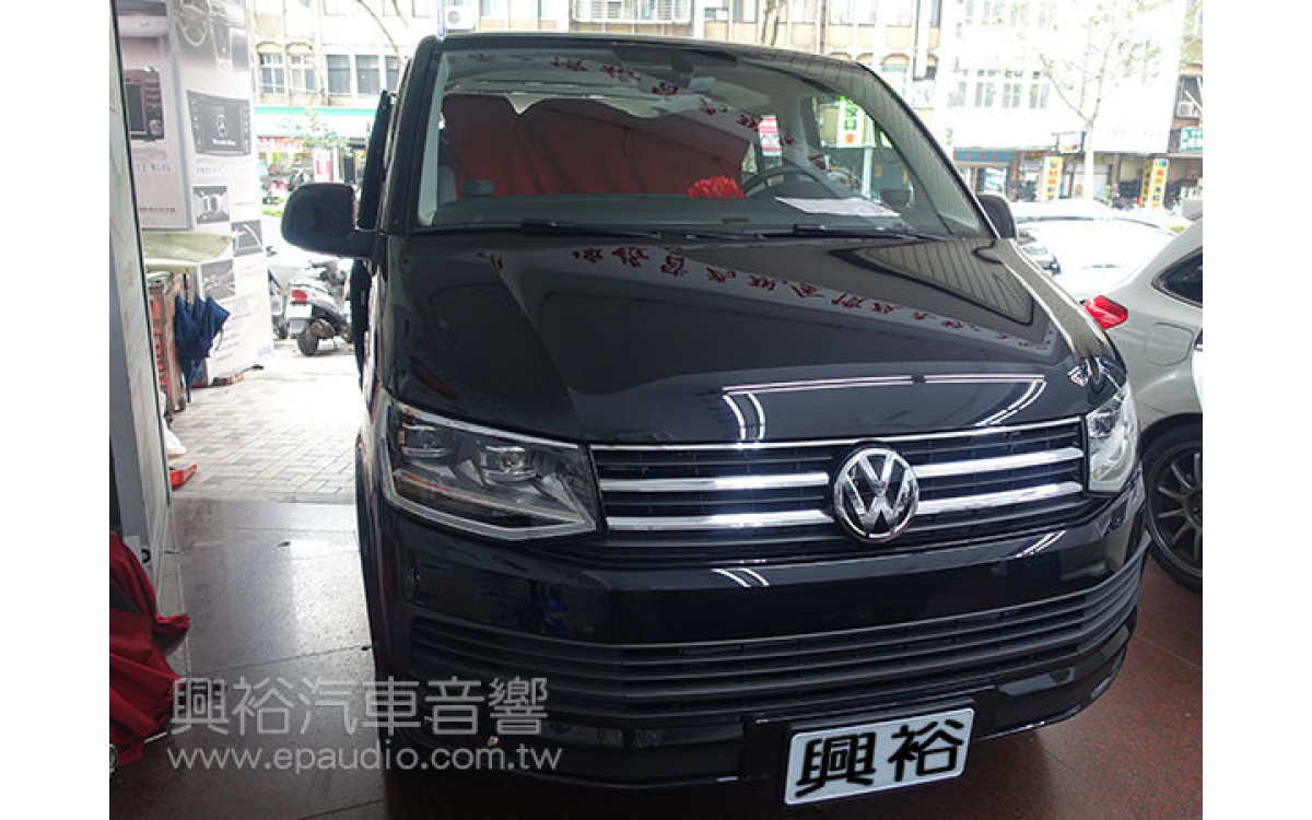【VW 福斯】T6 安裝螢幕主機|吸頂螢幕|倒車鏡頭