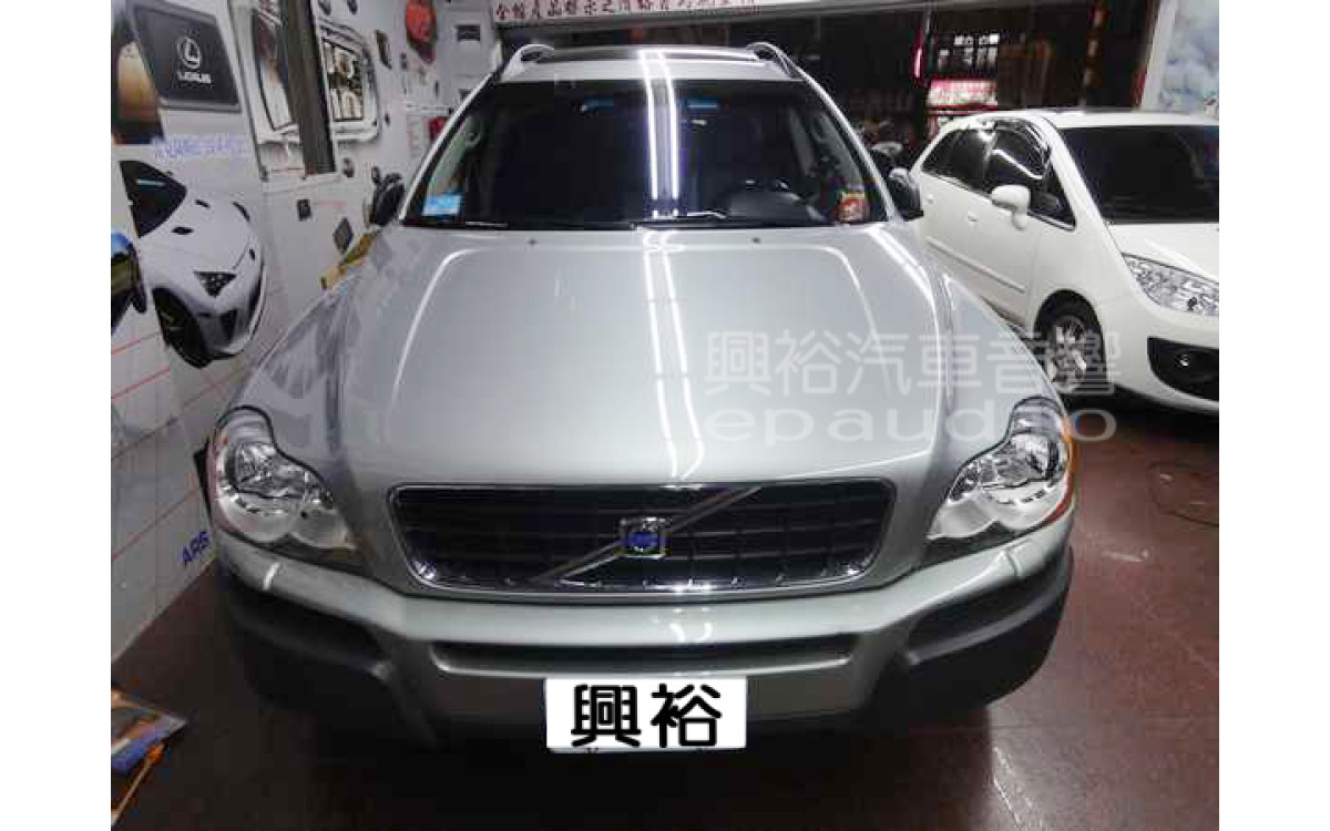 【VOLVO XC90】富豪XC90 安裝伸縮螢幕主機